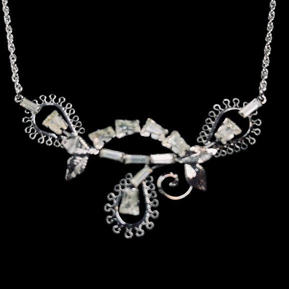 Star Art Sterling Silver Rhinestone Necklace And Screw Back Earrings Set (5120) - Picture 2 of 13